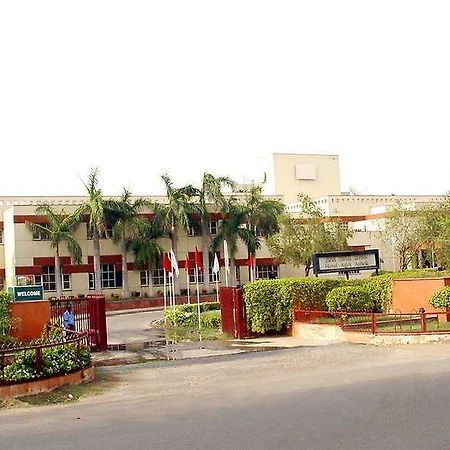 Hotel Yamuna View Agra  Exteriör bild